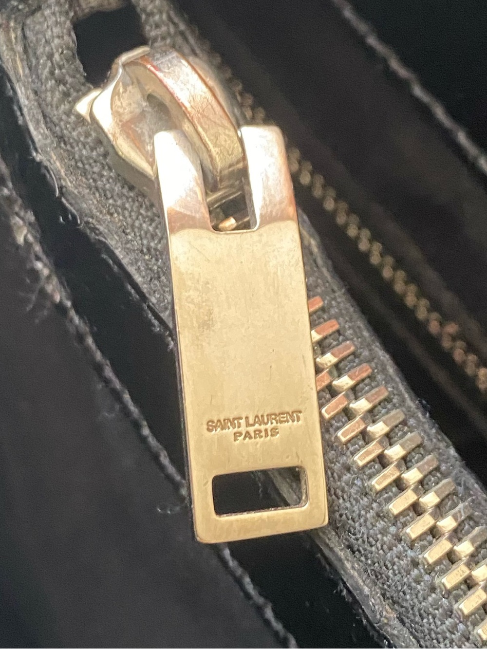 ❤️ SAINT LAURENT Medium Loulou Chain Bag - Picture 11 of 17